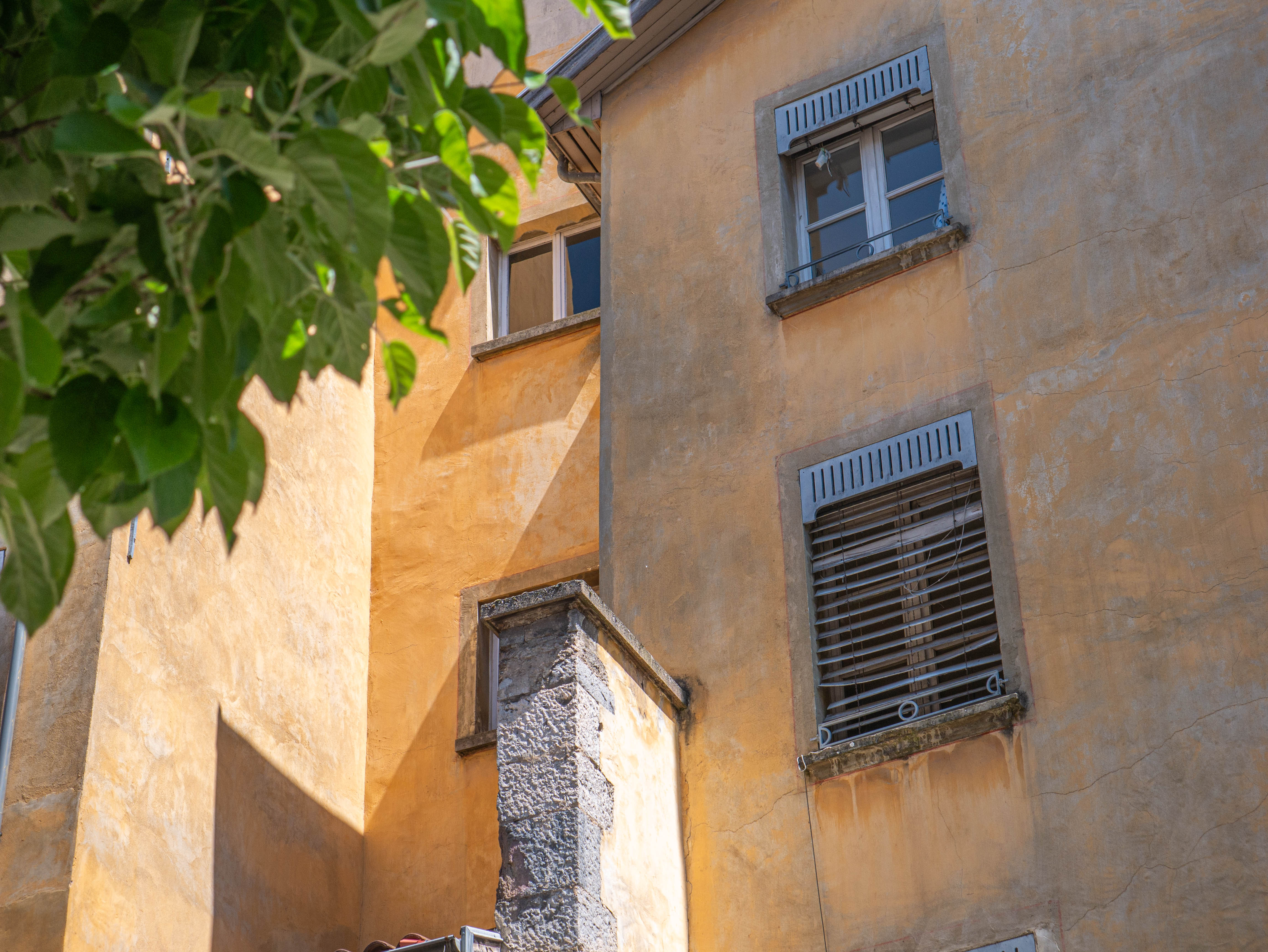 placeholder image sq