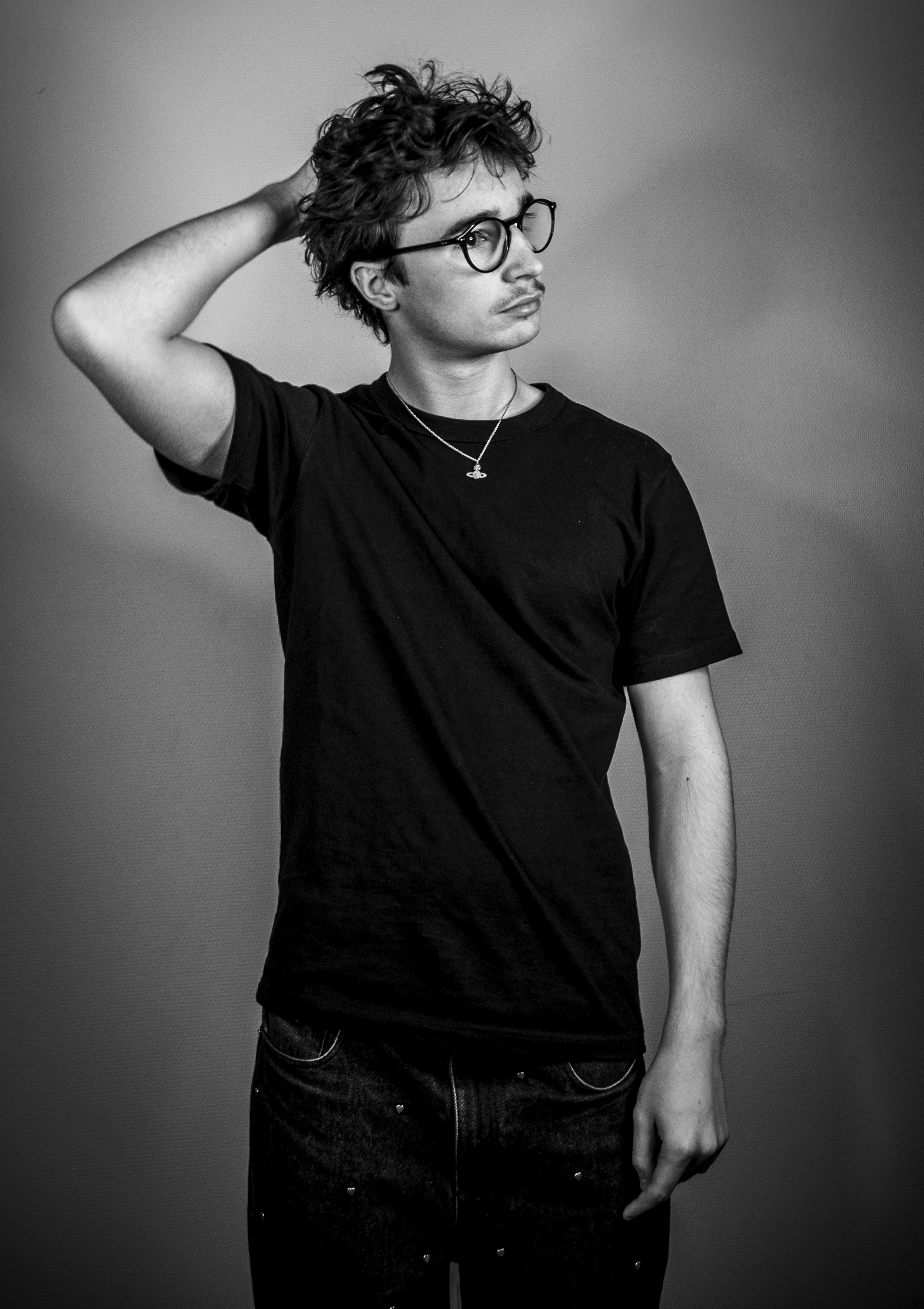 Photogrphie en studio d'un homme